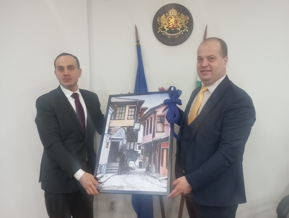 ОА Пловдив: Посланикът на Република Азербайджан се срещна с областния управител на Пловдив на 2.02.2024 г.