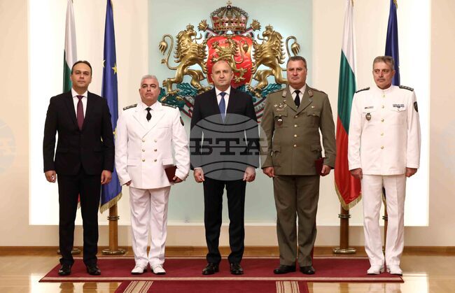  Румен Радев - военнослужещи - отличия