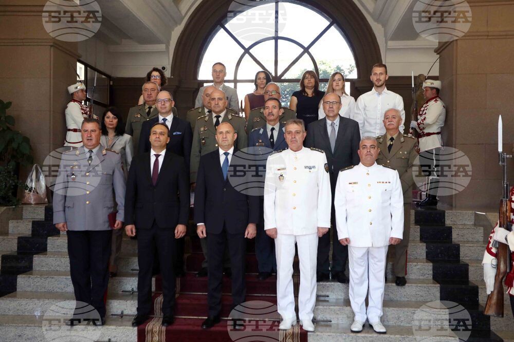 Румен Радев - военнослужещи - отличия