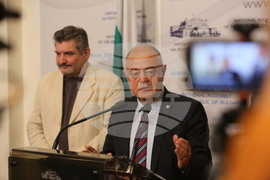 Парламент - Демократична България - брифинг