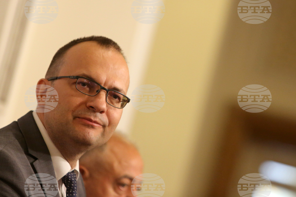 Парламент - Демократична България - брифинг