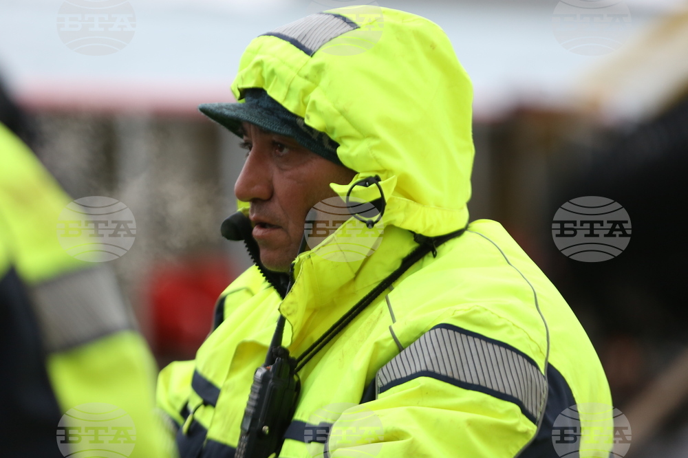 Национална антарктическа експедиция - залив на остров Ливингстън - Стойко Господинов