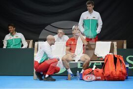 Бургас - тенис - Купа "Дейвис" - Янаки Милев - Дамир Джумхур