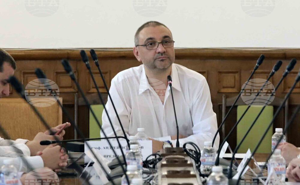 Парламент - Комисия по правата на човека, вероизповеданията и жалбите на гражданите