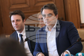 Парламент - Комисия по бюджет и финанси