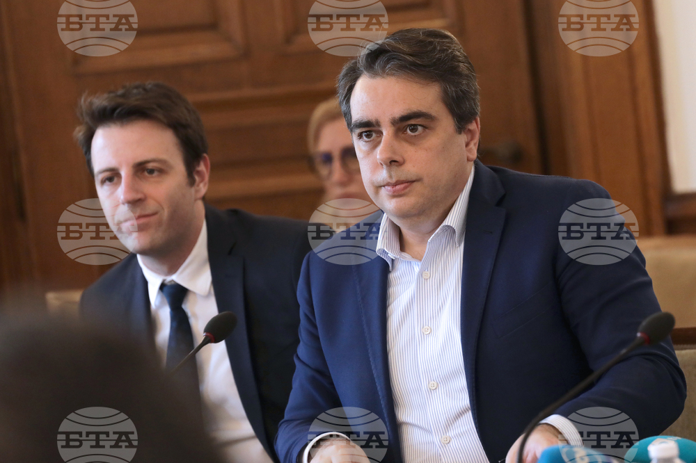 Парламент - Комисия по бюджет и финанси