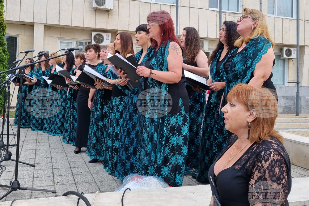 Търговище - духов оркестър - празничен концерт