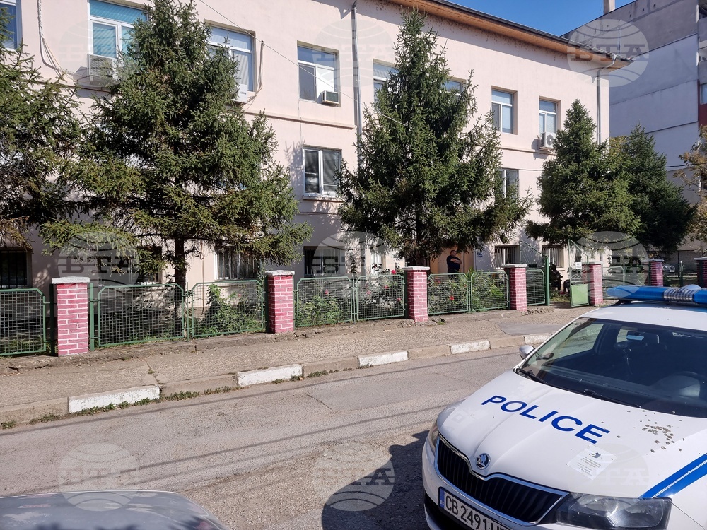 Арестувани са четирима крадци, разбили социален център в Лом, за да вземат електроуредите