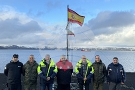 Национална антарктическа експедиция - испански учени и логистици - база - прибиране