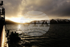 Национална антарктическа експедиция - испански учени и логистици - база - прибиране