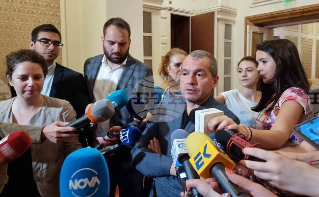 Парламент - Тошко Йорданов - брифинг