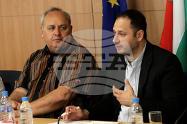 Дом на Европа - дискусия