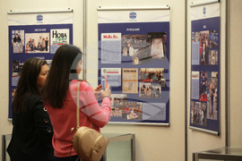 Парламент - БТА - изложба за българските медии по света