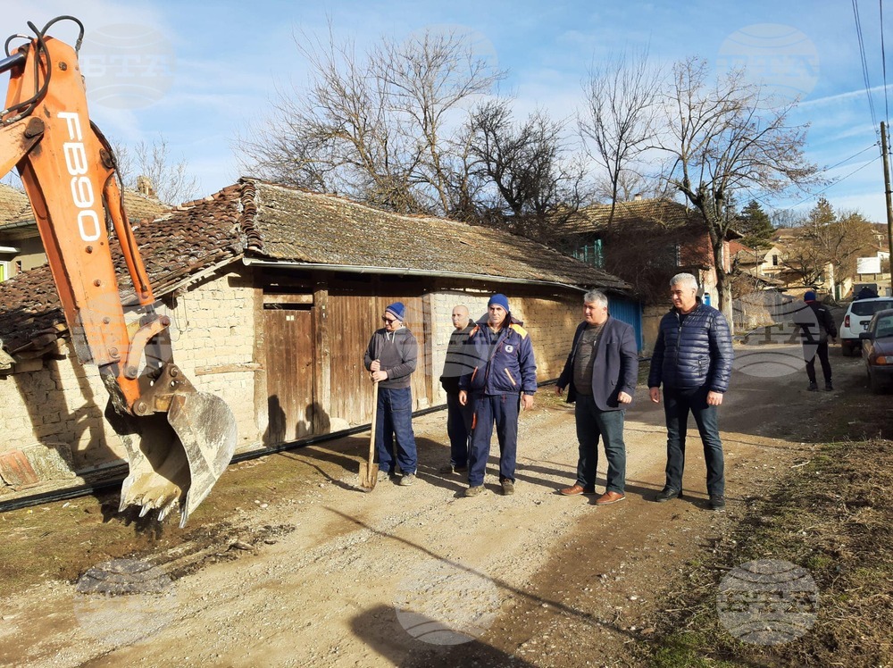 Подменят водопроводните тръби в село Гърчиново, за да бъде прекратен водният режим в селото