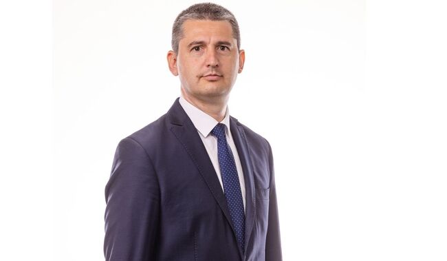 Георги Георгиев от „Възраждане“ към „сглобката“: Колко НПО-та ще регистрирате, за да усвоите едни 80 милиона лева