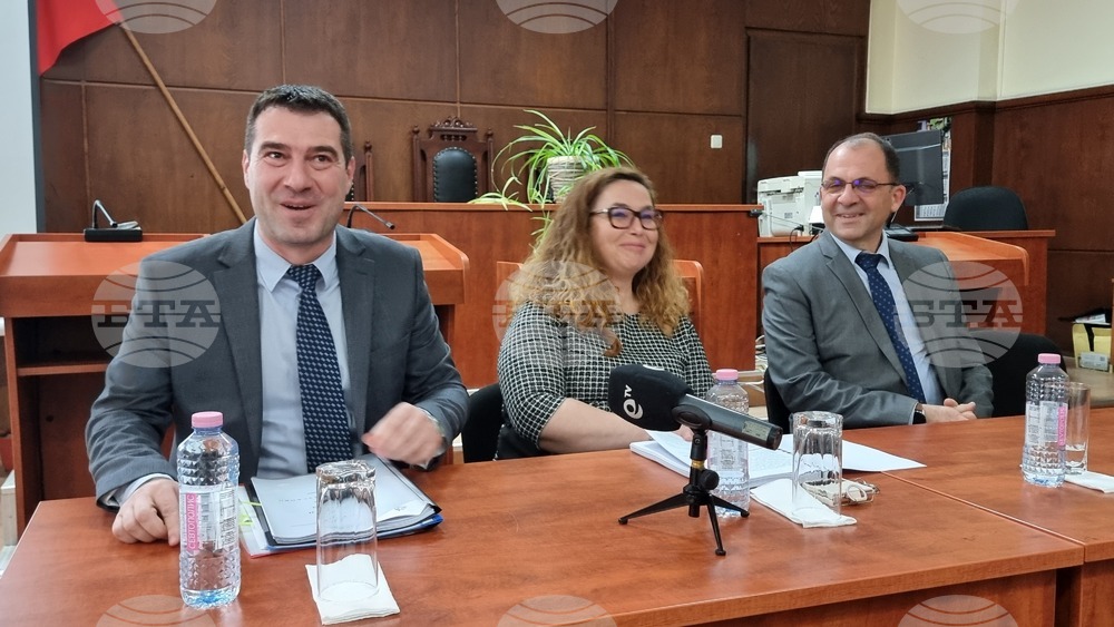 В условия на кадрови дефицит съдиите от Районен съд - Хасково са разглеждали по над 58 дела месечно през 2023 г.