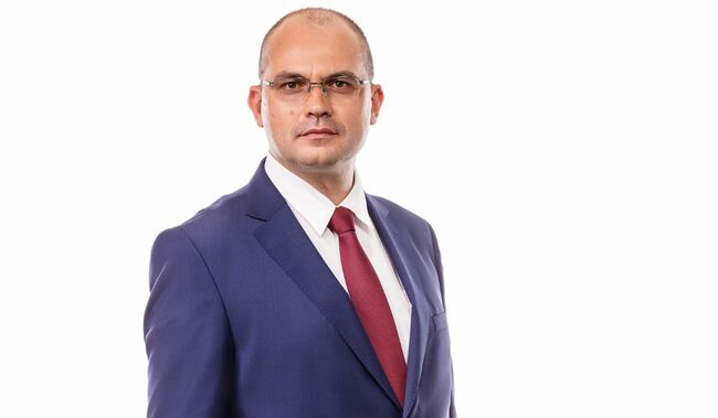 Златан Златанов от "Възраждане" е новият председател на Адвокатския съвет при Русенската адвокатска колегия