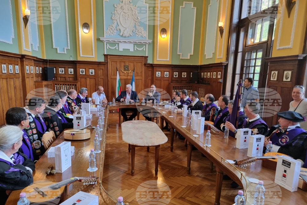 Пловдив - "Ла Туна" - музиканти - посещение  