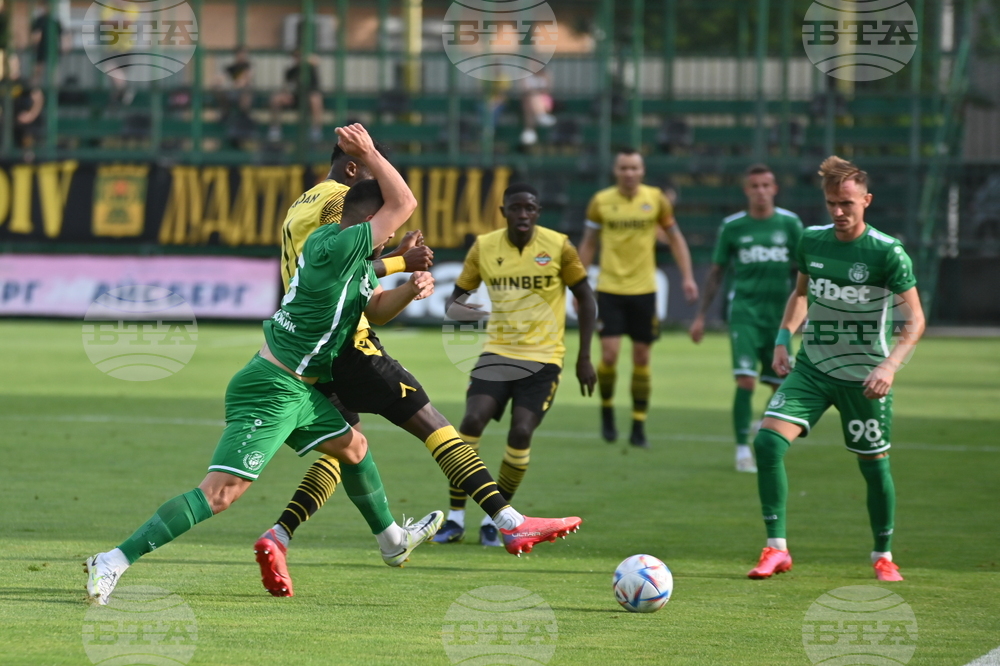 Пловдив - футбол - Ботев(Пд) - Хебър