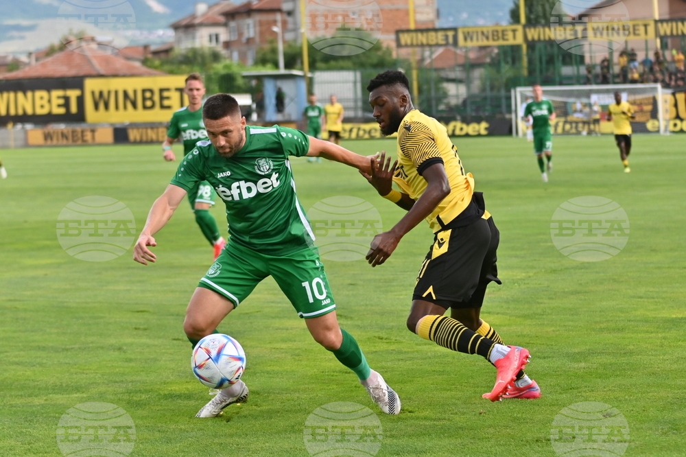 Пловдив - футбол - Ботев(Пд) - Хебър