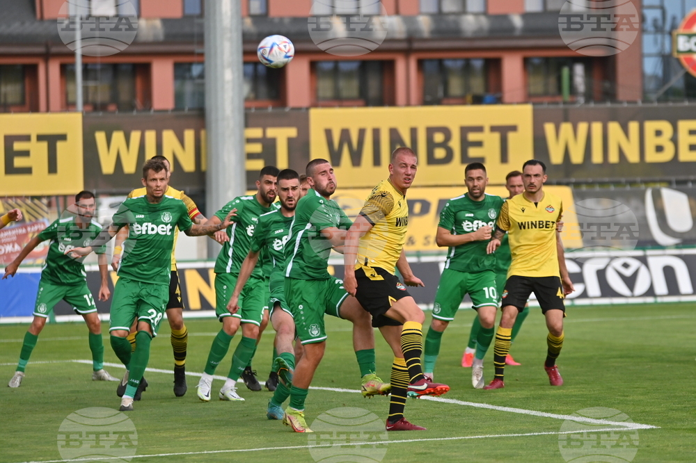 Пловдив - футбол - Ботев(Пд) - Хебър