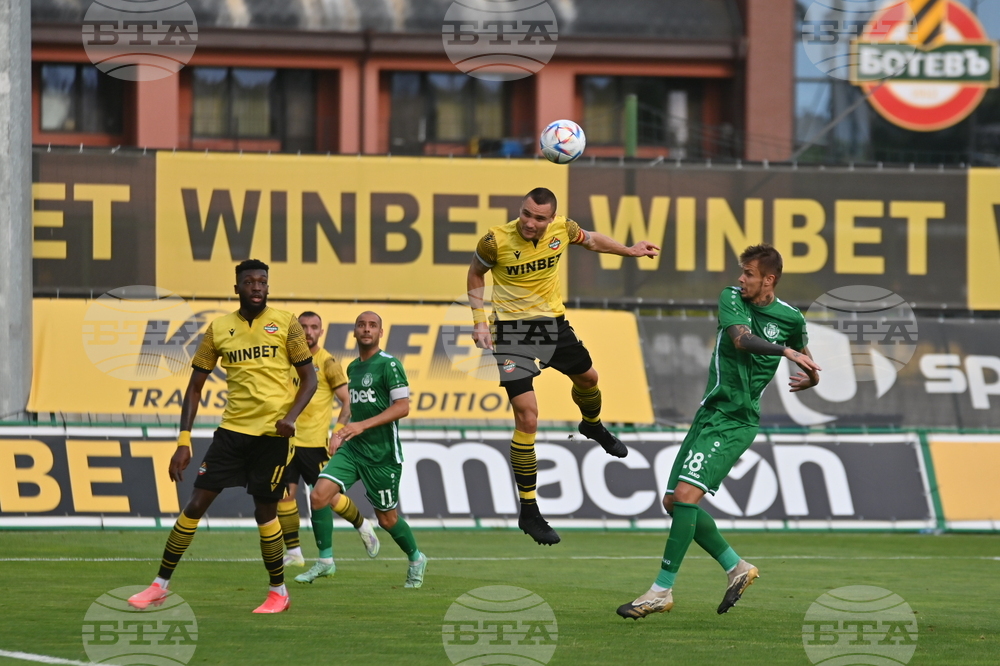 Пловдив - футбол - Ботев(Пд) - Хебър