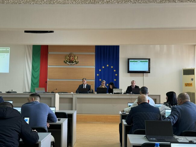 Общинските съветници в Казанлък избират нов обществен посредник на предстоящата редовна сесия в четвъртък