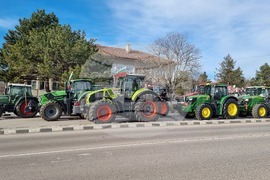 Карапелит - протест - зърнопроизводители