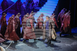 Опера - "Летящият холандец"