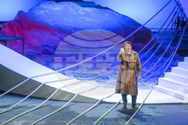 Опера - "Летящият холандец"