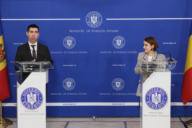 Република Молдова е на първа линия на хибридната война, организирана от Кремъл, заяви дипломат номер едно на Румъния