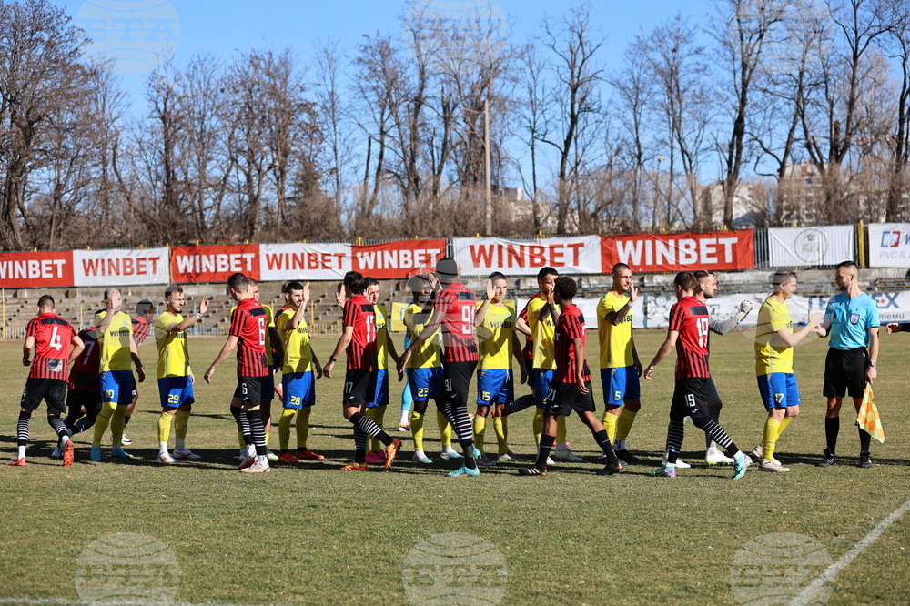 Пловдив - футбол - контрола - Марица (Пловдив) - Локомотив (Пловдив)