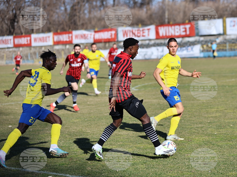 Пловдив - футбол - контрола - Марица (Пловдив) - Локомотив (Пловдив)