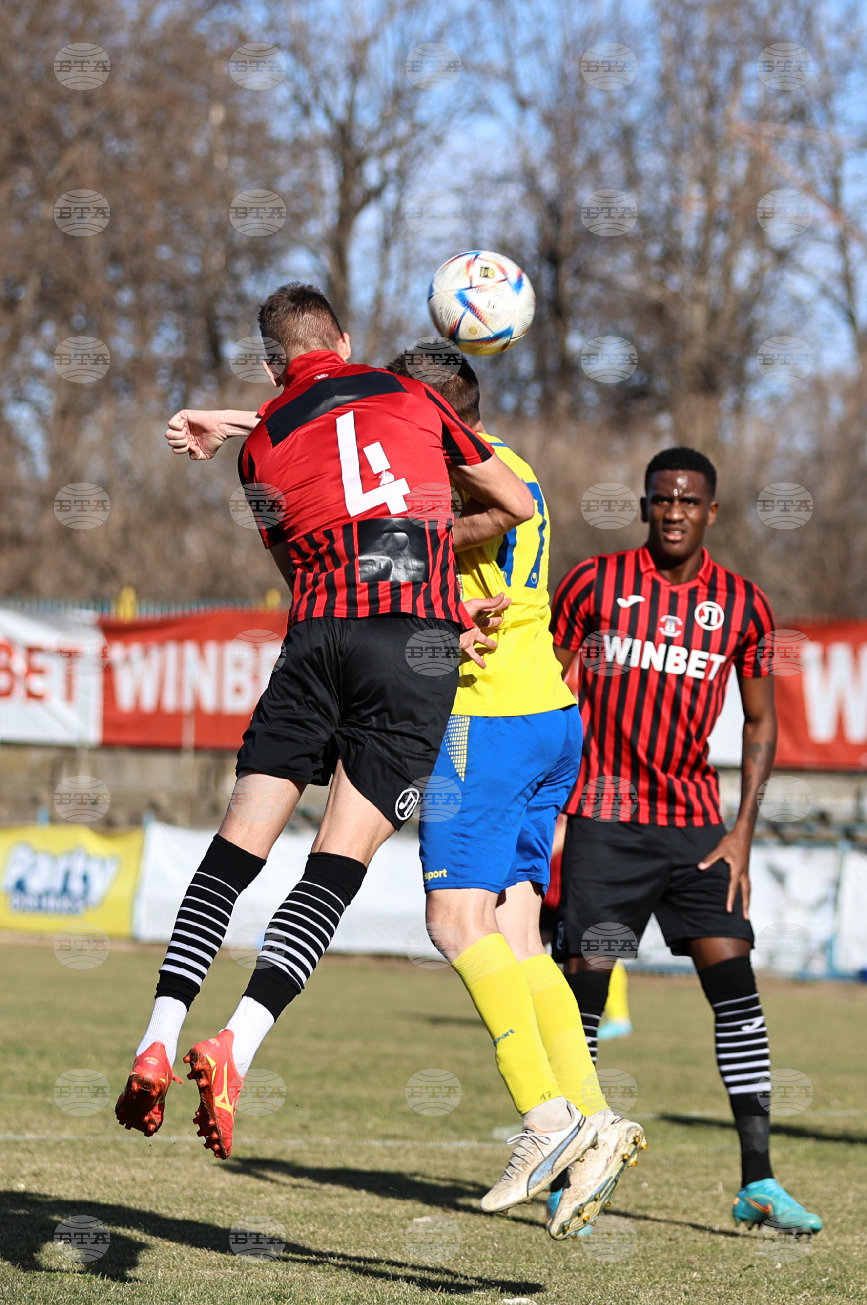 Пловдив - футбол - контрола - Марица (Пловдив) - Локомотив (Пловдив)