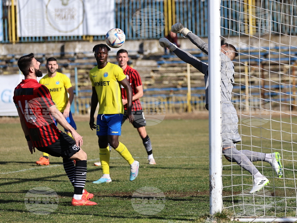 Пловдив - футбол - контрола - Марица (Пловдив) - Локомотив (Пловдив)