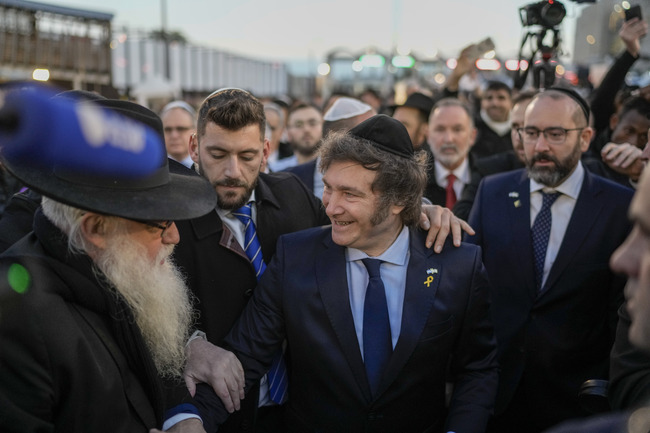 Аржентинският президент отмени визитата си в Израел