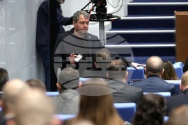 Парламент - заседание