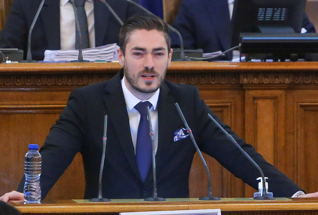 Vasil Stefanov, CC-DB: With His Rhetoric, President Radev Is Positioning Himself on Side of Aggressor