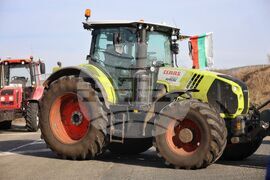 Камено - Българово - магистрала "Тракия" - земеделски производители - протест