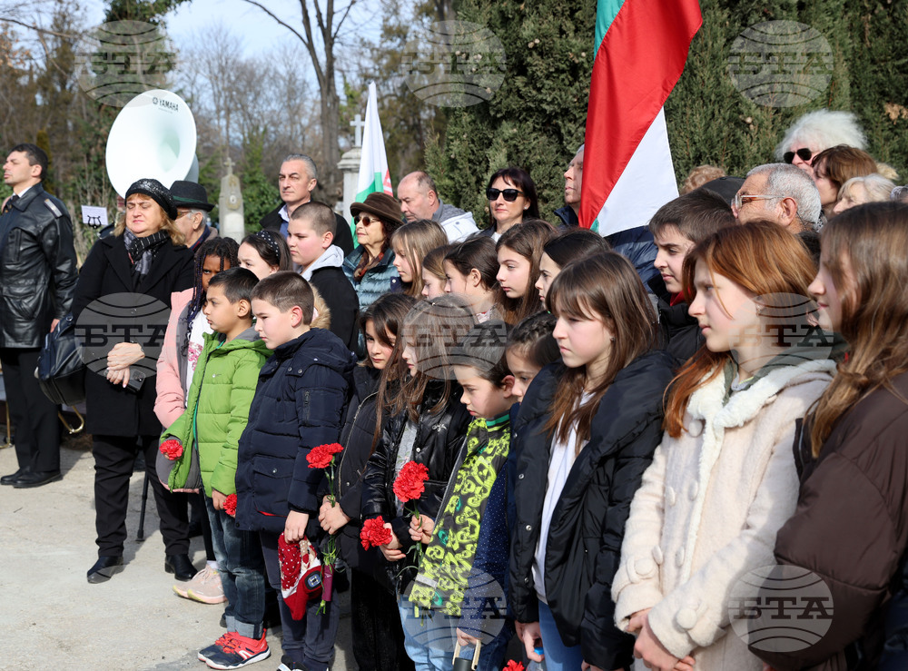 Варна - Капитан Петко войвода - паметник - годишнина