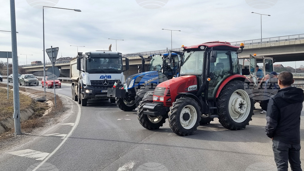 Перник - земеделци - пътен възел "Даскалово" - протест