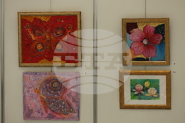 Парламент - Петя Илиева - изложба