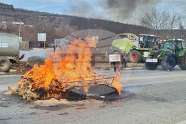 Село Шереметя - земеделци - протест