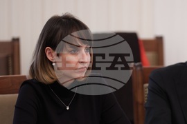 Парламент - Комисия по икономическа политика и иновации