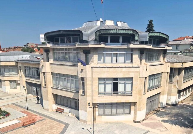 Община Асеновград: Кои са били най-четените книги и автори през 2023 г. в Асеновград