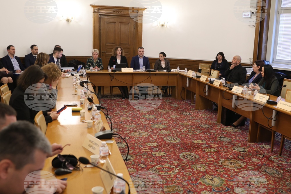 Парламент - Комисия по труда, социалната и демографската политика