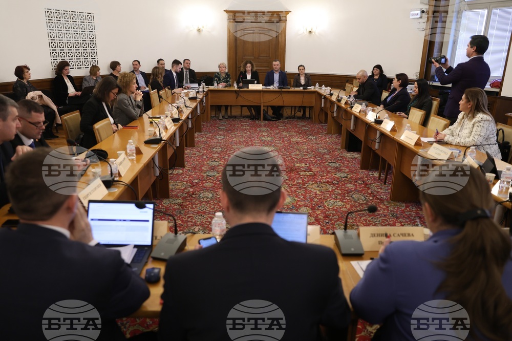 Парламент - Комисия по труда, социалната и демографската политика