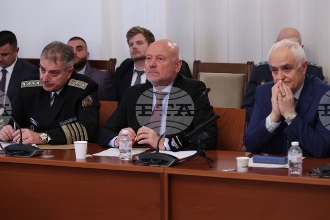  Парламент - Комисия по отбрана - заседание