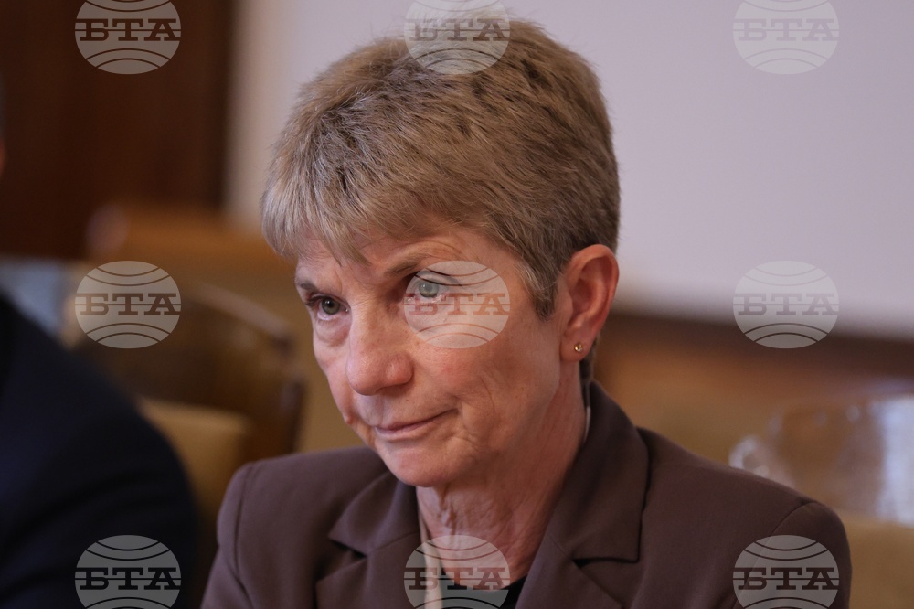 Народно събрание - Комисия по въпросите на децата, семейството, младежта и спорта