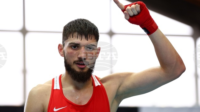 Bulgaria's Rosenov, Kiwan Secure Semifinal Spots, Guarantee Bronze Medals in Guiyang Boxing World Cup